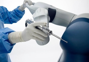 Mako Robotic Arm-Assisted Surgery is Transforming Joint Replacements